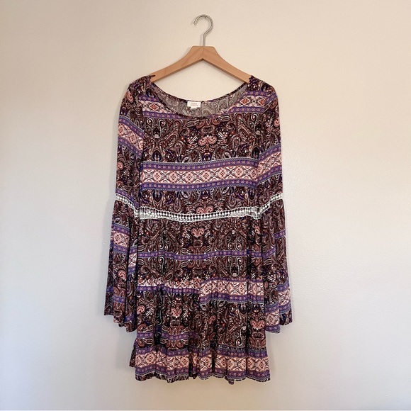 Boho Paisley Print Dress - Picture 2 of 8